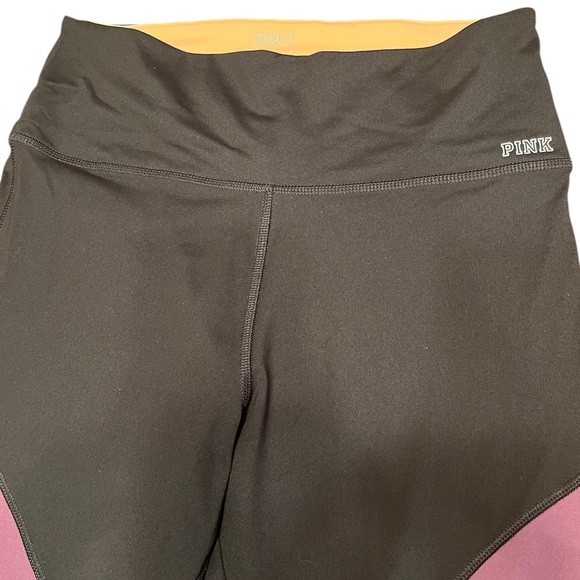 Victoria’s Secret Ultimate Ombré/ Mesh Active Leggings Size L - Picture 3 of 8